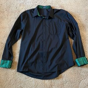 Men’s black / green dress shirt